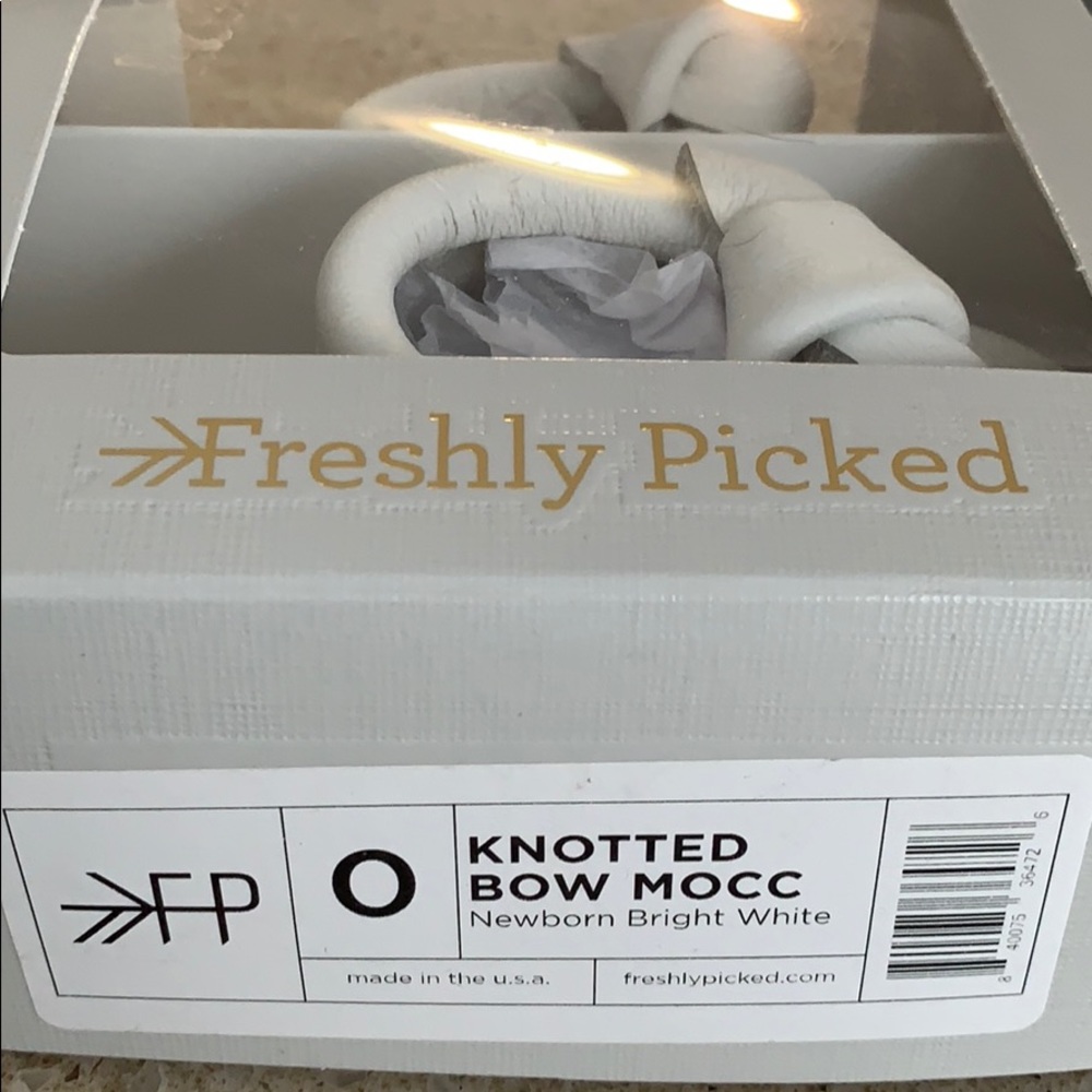 Freshly Picked White Knotted Newborn Moccasins